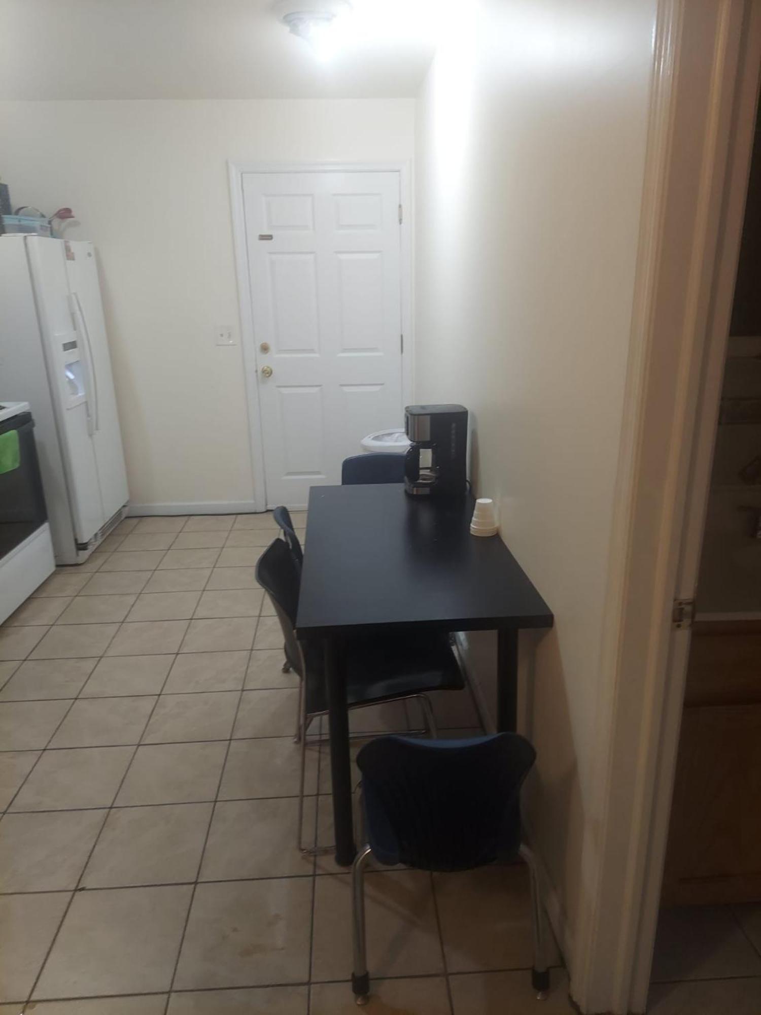 Crystal Room 1 Guest House Near 12Mins To Ewr Airport / Prudential / Njit / Penn Station Newark Eksteriør billede