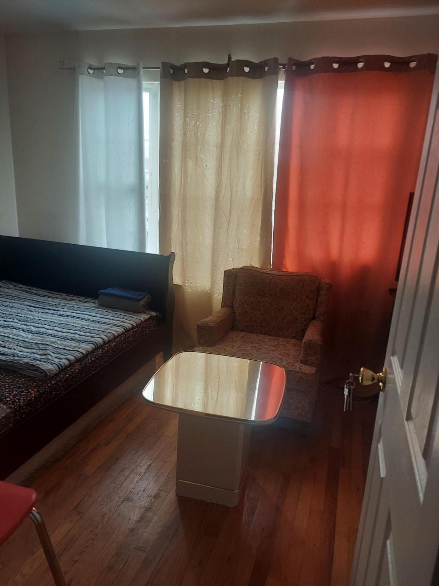 Crystal Room 1 Guest House Near 12Mins To Ewr Airport / Prudential / Njit / Penn Station Newark Eksteriør billede