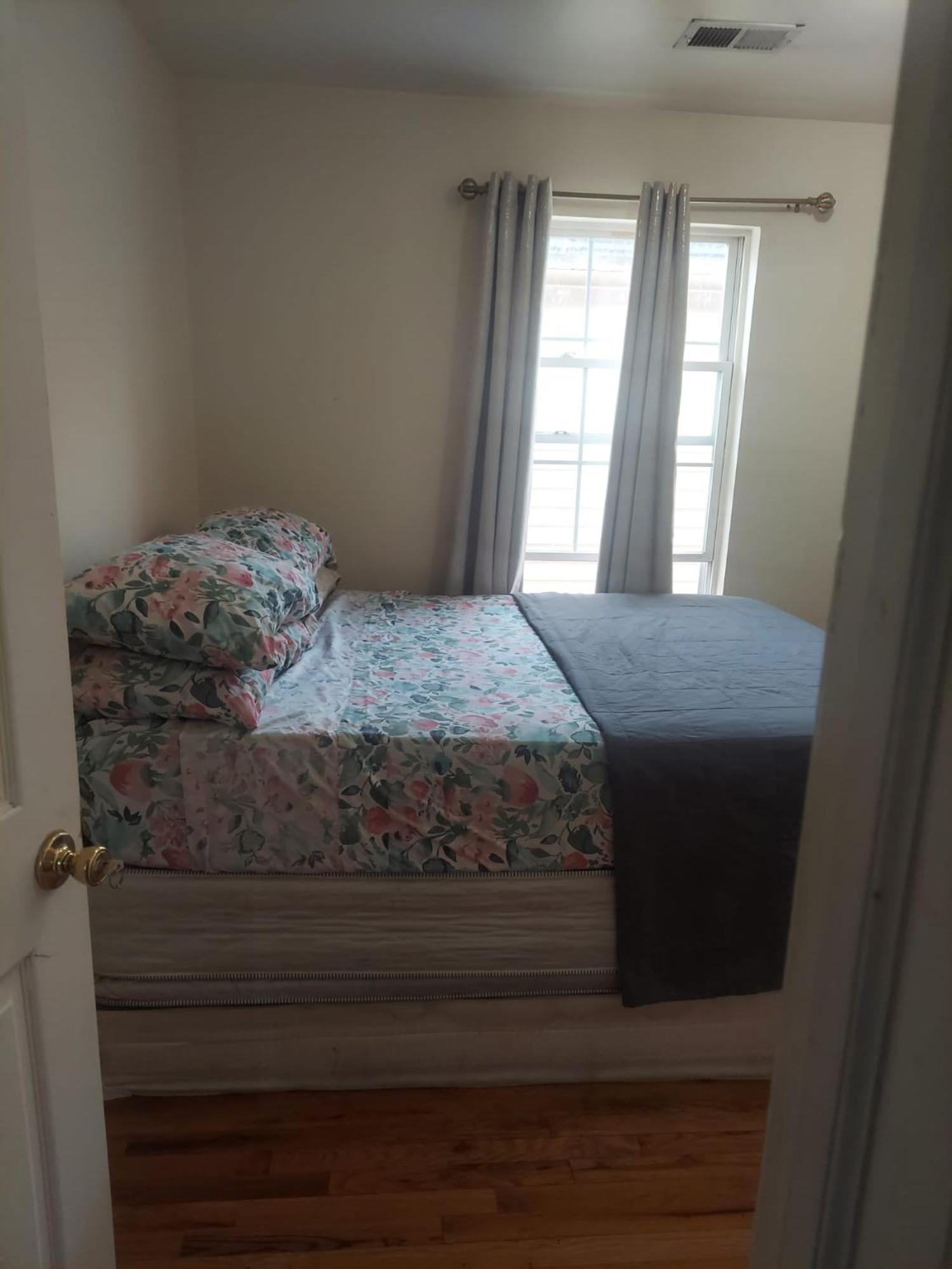 Crystal Room 1 Guest House Near 12Mins To Ewr Airport / Prudential / Njit / Penn Station Newark Eksteriør billede